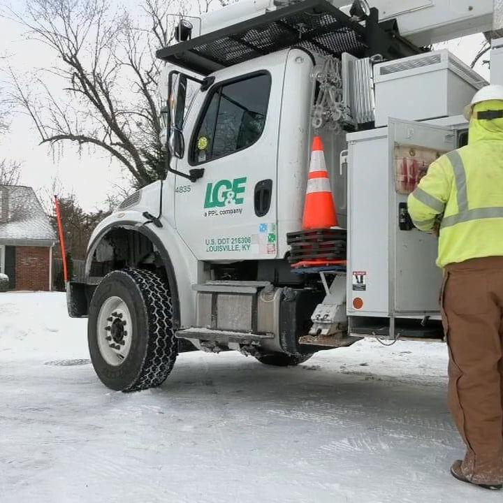 Tens of thousands of LG&E customers impacted by outages in winter storm
